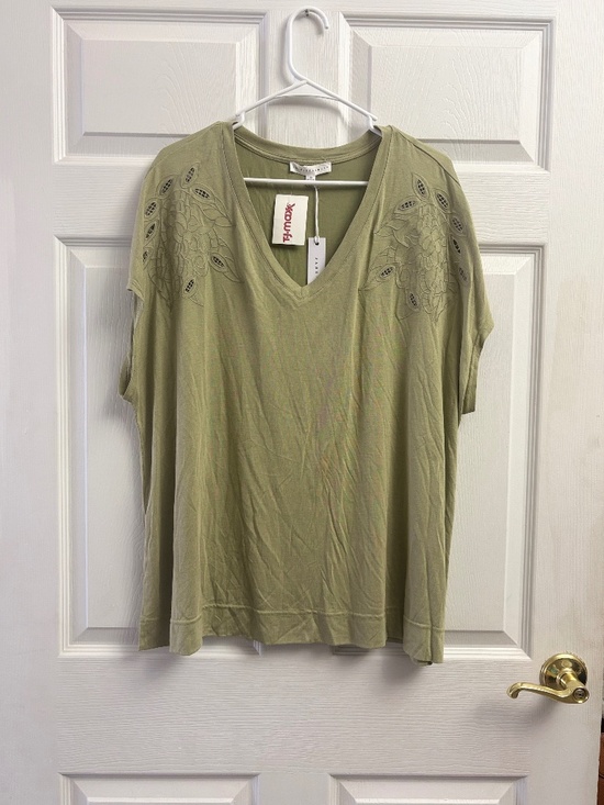 Jane and Delancey Tops - Women's New Jane + Delancey Green Floral Embroidered Blouse